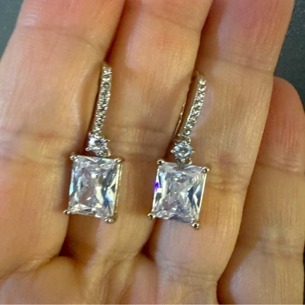 4.20Ct Emerald Cut VVS1/D Sim.Diamond Drop/Dangle Earrings 925 sterling